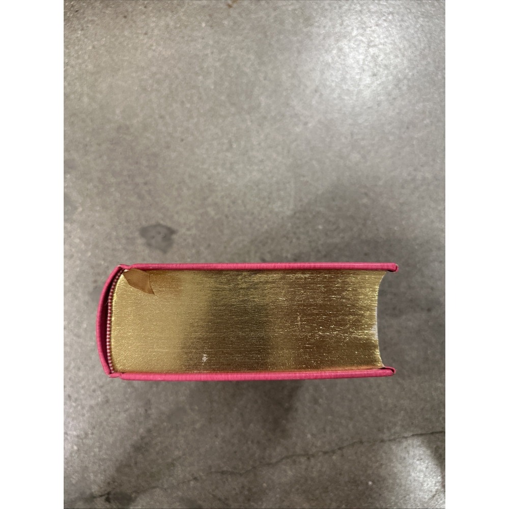 Alice's Adventures in Wonderland Lewis Carroll Barnes&Noble Pink/Gold (HC)2010' - Picture 6 of 6
